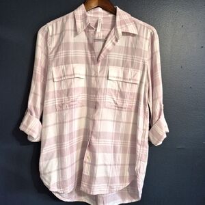 Babaton Aritzia Button Up Pink Plaid Shirt Roll Tab Sleeves Bi…